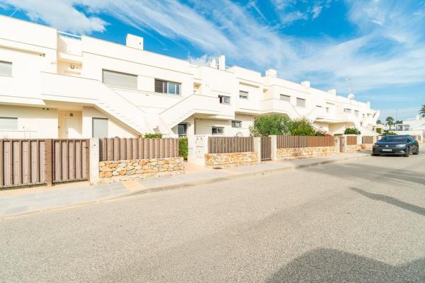 Sale of flat in Piso en Desamparados-Hurchillo-Torremendo, Orihuela, Orihuela
 photo 1