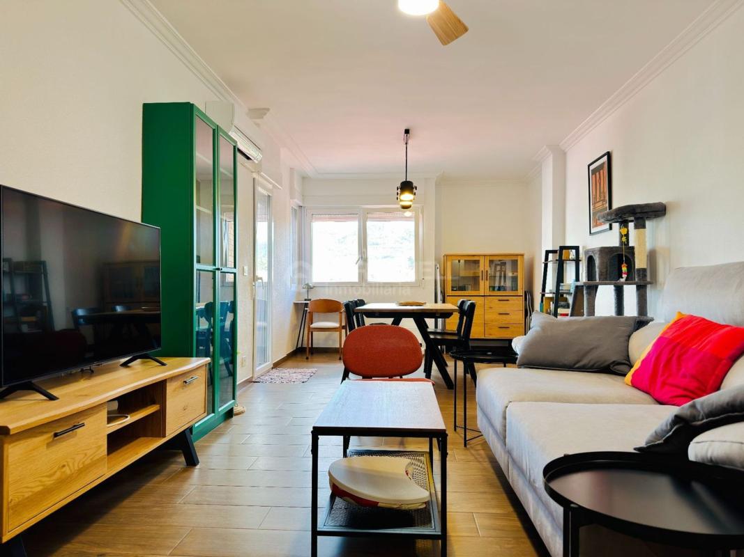 Sale of apartment in Piso en Barri Eixample, Alcoy / Alcoi, Alcoy
photo 2