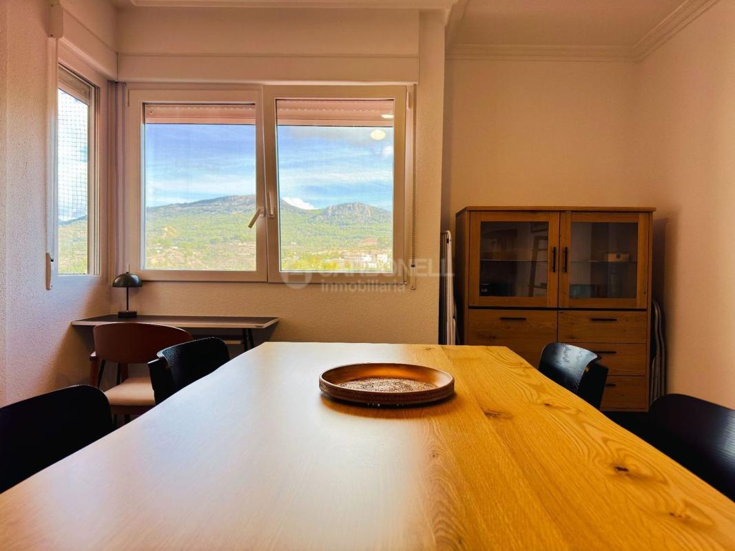 Sale of apartment in Piso en Barri Eixample, Alcoy / Alcoi, Alcoy
photo 5