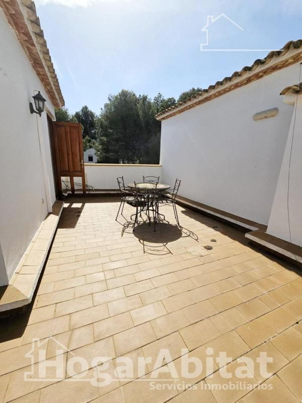 Properties for sale and rent in Spain photo 2