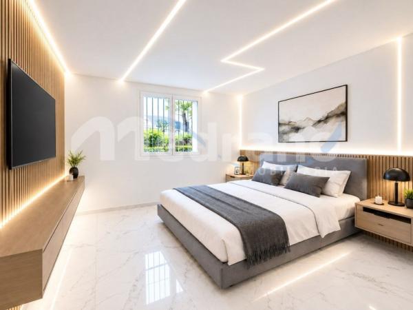 Venta de piso en Piso en Playa de Poniente, Benidorm, Benidorm
thumbnail 2
