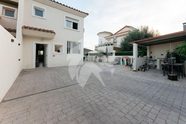 Chalet adosado en Balcón de Finestrat-Terra Marina, Finestrat photo 2