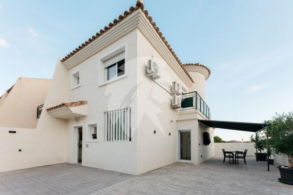 Chalet adosado en Balcón de Finestrat-Terra Marina, Finestrat photo 3