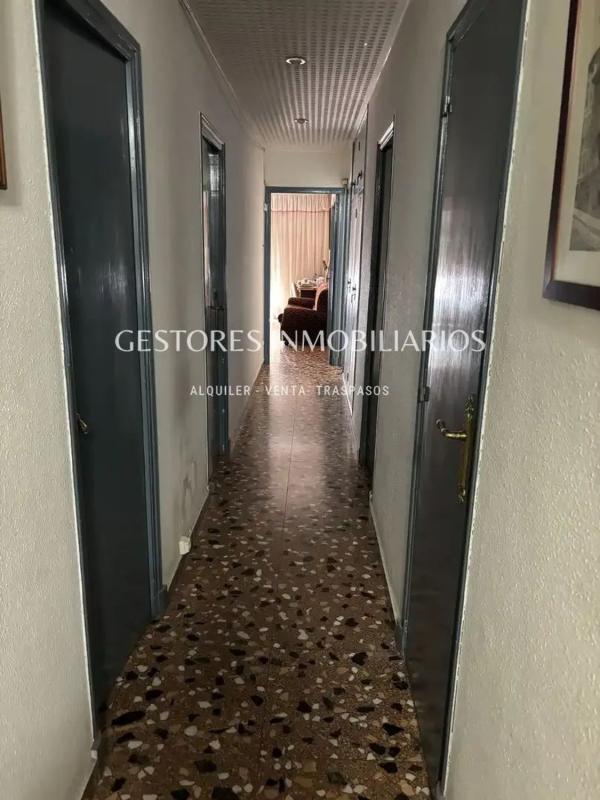 Sale of apartment in Piso en Barri Eixample, Alcoy / Alcoi, Alcoy
photo 5
