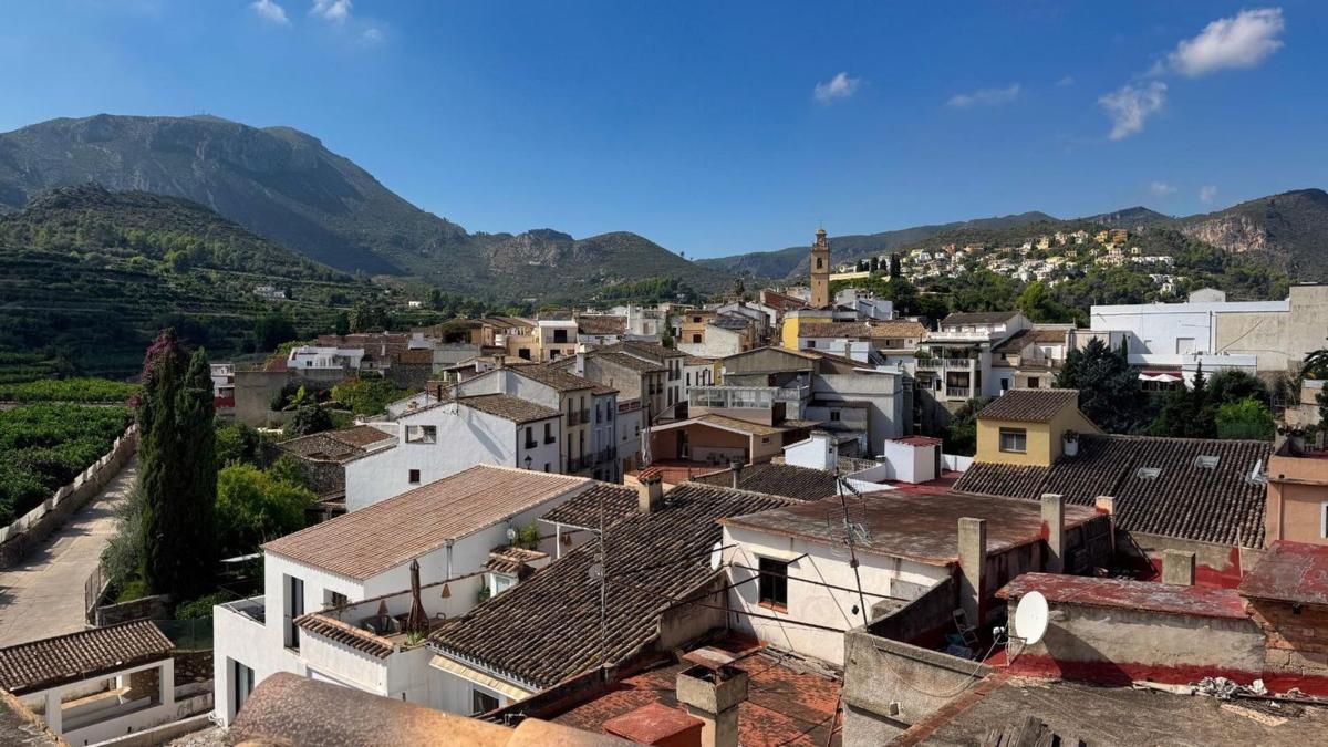 Propiedades en venta y alquiler en España photo 5