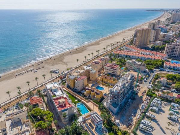 Продажа квартиры на Piso en Avenida Jaime I el Conquistador, 21, Playa Muchavista, El Campello, Эль Кампельо
thumbnail 3