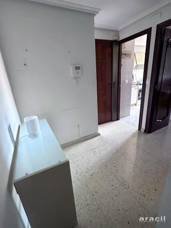 Sale of flat in Piso en Avenida Hispanitat, 23, Barri Zona Nord, Alcoy / Alcoi, Alcoy
photo 1