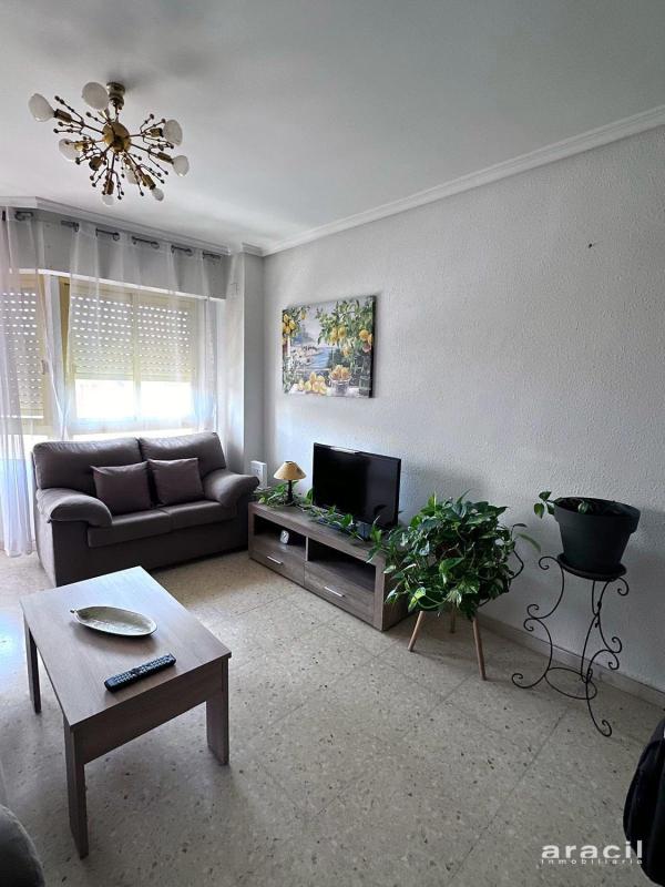 Sale of apartment in Piso en Avenida Hispanitat, 23, Barri Zona Nord, Alcoy / Alcoi, Alcoy
photo 3