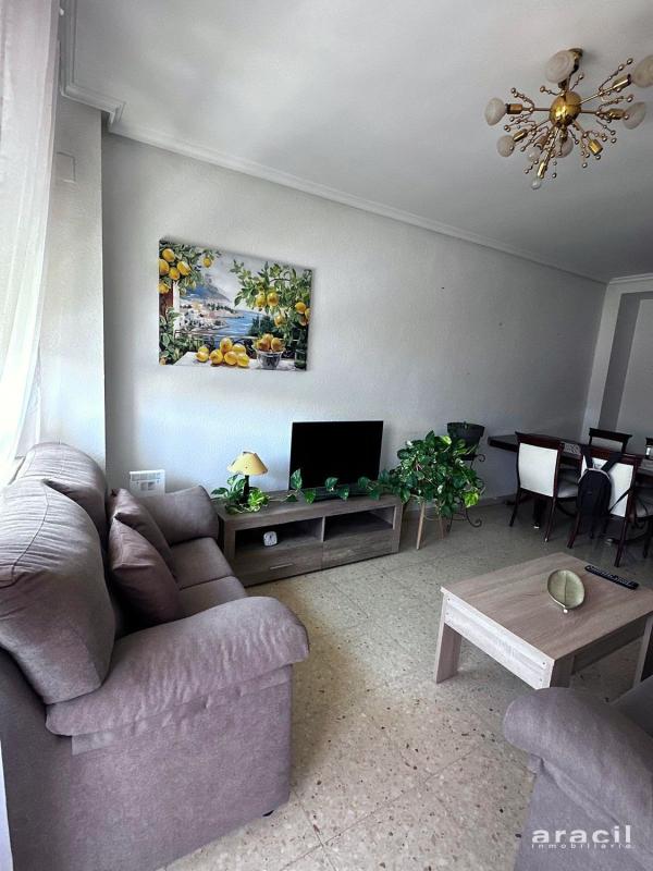 Sale of apartment in Piso en Avenida Hispanitat, 23, Barri Zona Nord, Alcoy / Alcoi, Alcoy
photo 4