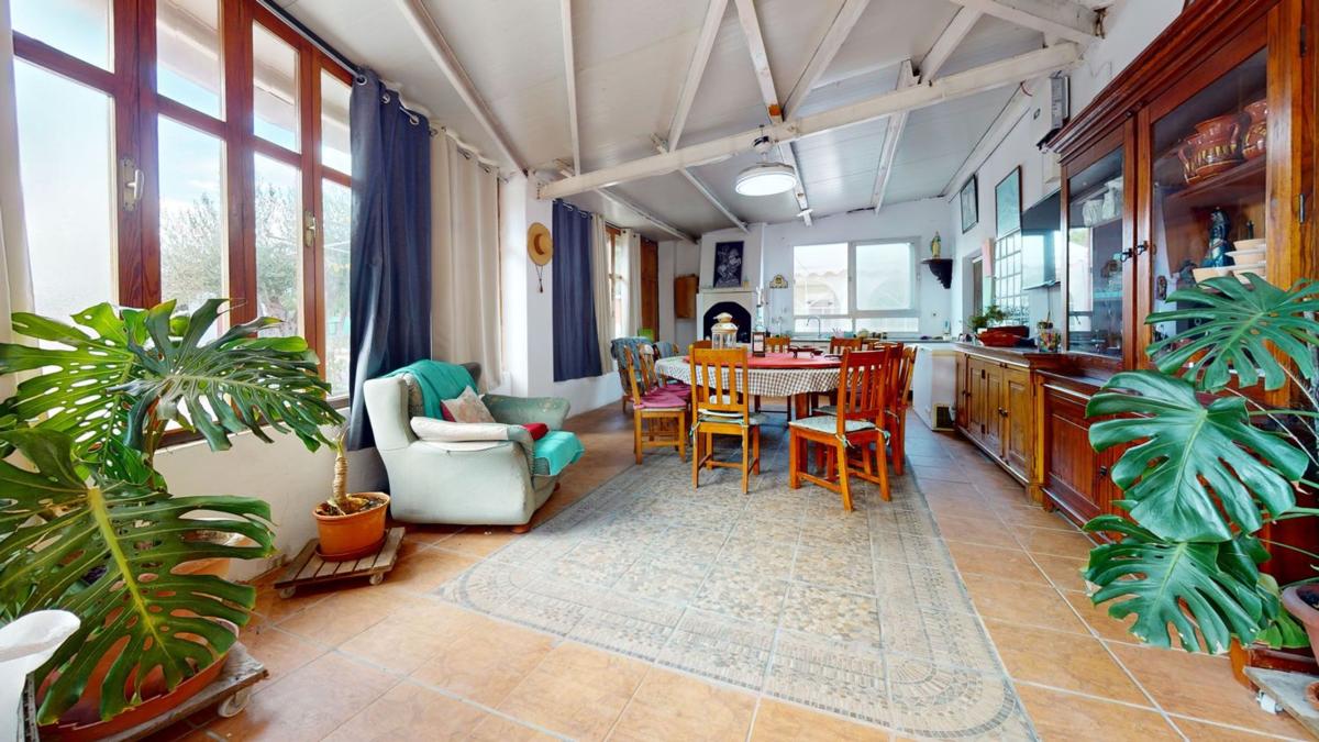 Properties for sale and rent in Spain photo 2