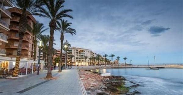 Penthouse for sale at Ático en Calle Halcón, La Siesta - El Salado - Torreta, Torrevieja, Torrevieja photo 1
