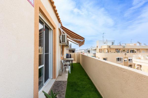Ático en venta en Ático en Playa del Cura, Torrevieja, Torrevieja thumbnail 2