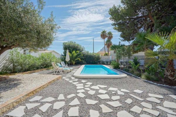 Chalet independiente en venta en Casa o chalet en Cometa-Carrió, Calpe, Calpe
thumbnail 2
