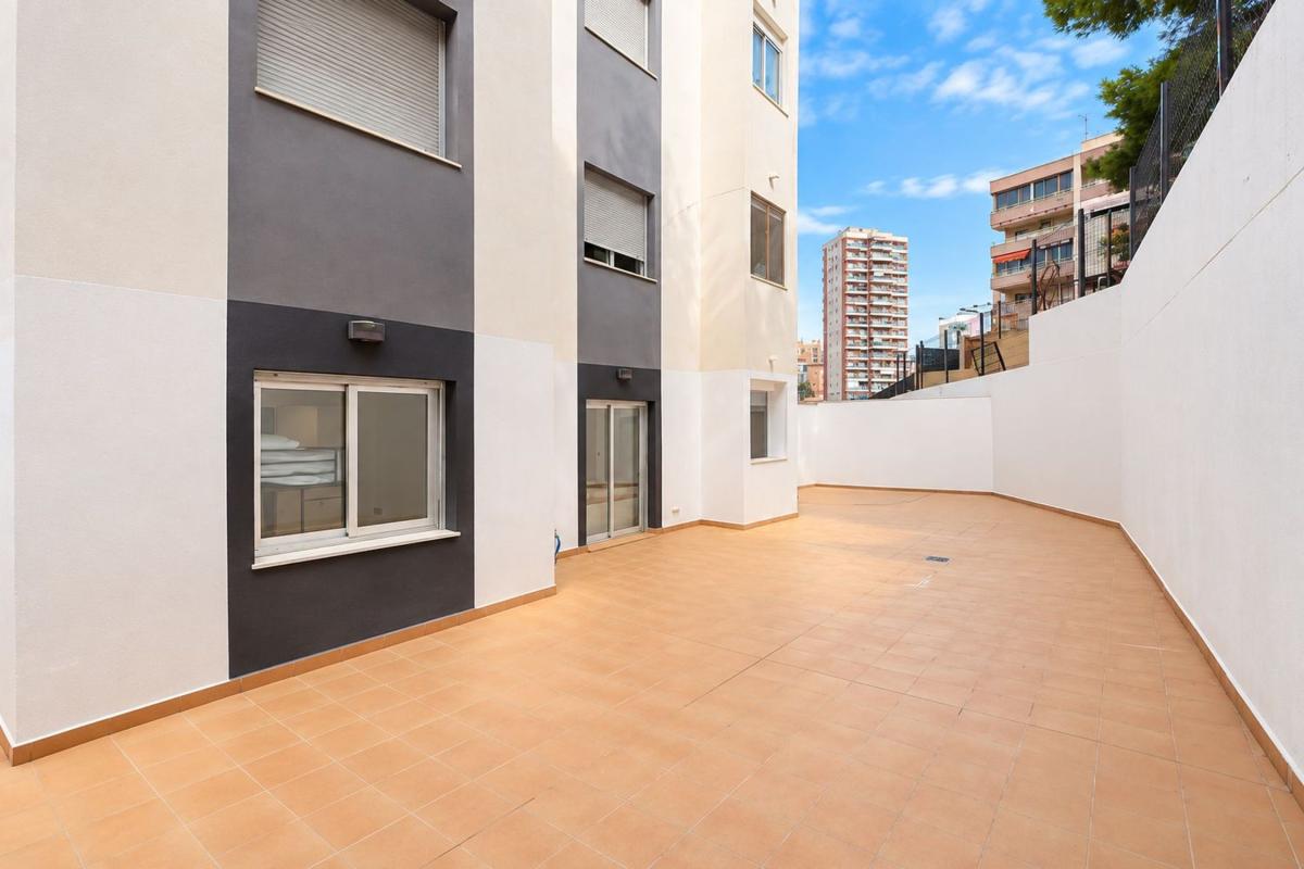 Sprzedaż mieszkania w Piso en Avenida de la Marina Baixa, Cala de Finestrat, Finestrat, Finestrat
 photo 3