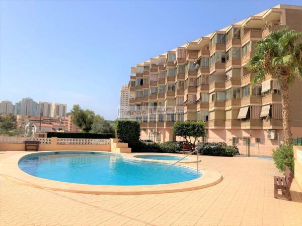 Sprzedaż mieszkania w Piso en Calle Xaló, Cala de Finestrat, Finestrat, Finestrat
photo 1
