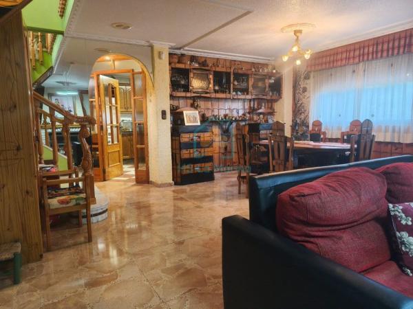 Casa o chalet independiente en Calle Sendra, 83, Crevillente thumbnail 2