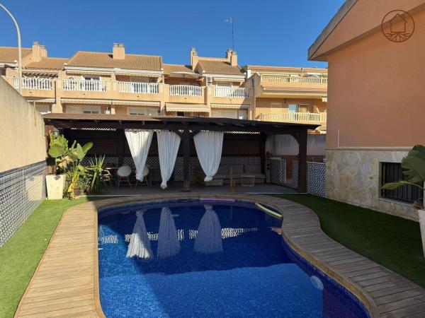 Casa o chalet independiente en Calle Rafael Alberti s/n, Zona Pueblo, Guardamar del Segura photo 1