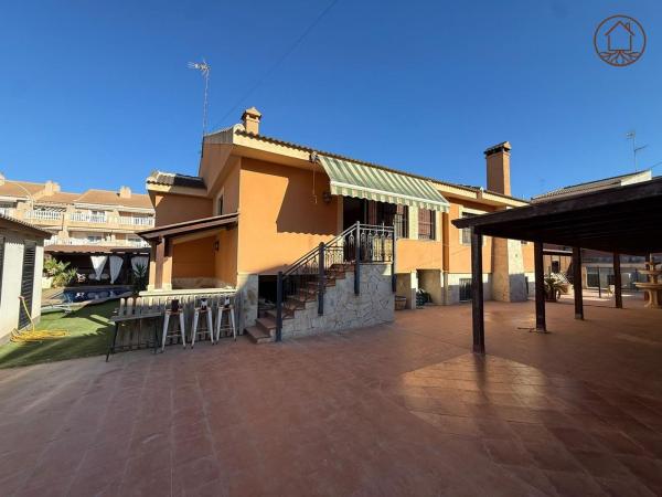 Casa o chalet independiente en Calle Rafael Alberti s/n, Zona Pueblo, Guardamar del Segura photo 2