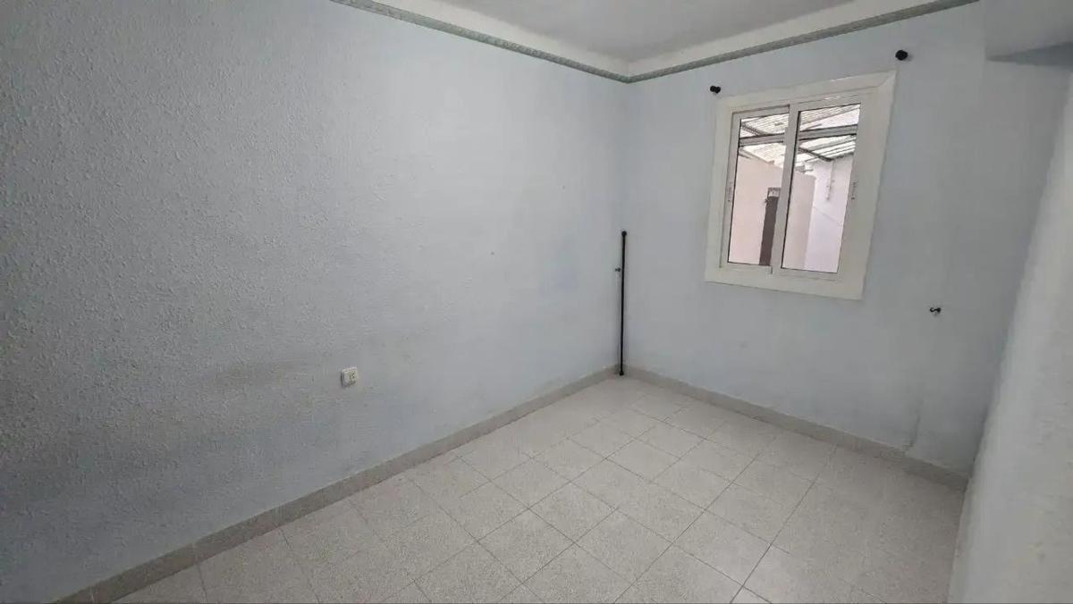 Sale of apartment in Piso en Colonia Requena - Virgen del Carmen, Alicante / Alacant, Alicante
 photo 4