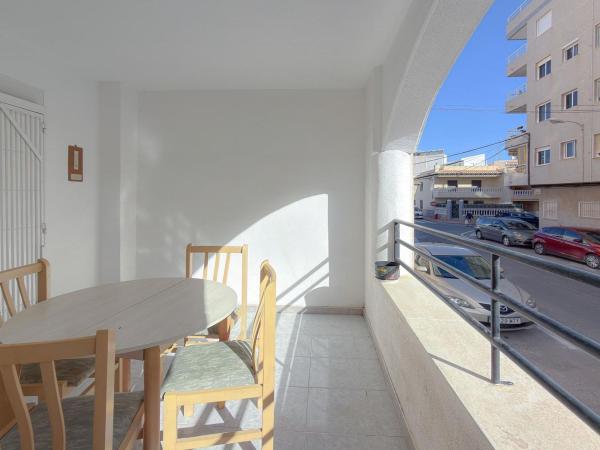 Venta de piso en Piso en Avenida Habaneras - Curva de Palangre, Torrevieja, Torrevieja
 photo 4