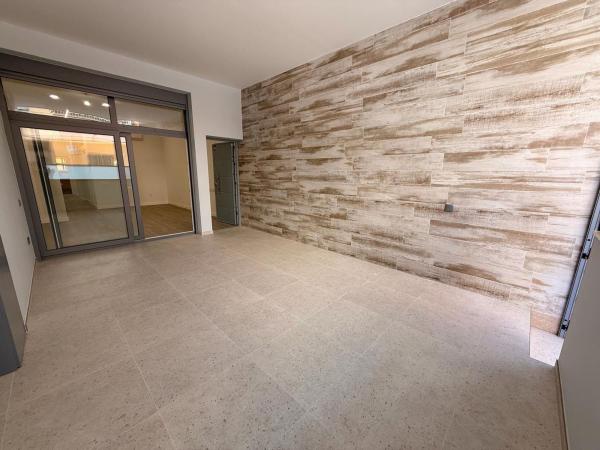 Venta de piso en Piso en Calle la Sal, Playa del Cura, Torrevieja, Torrevieja
thumbnail 2