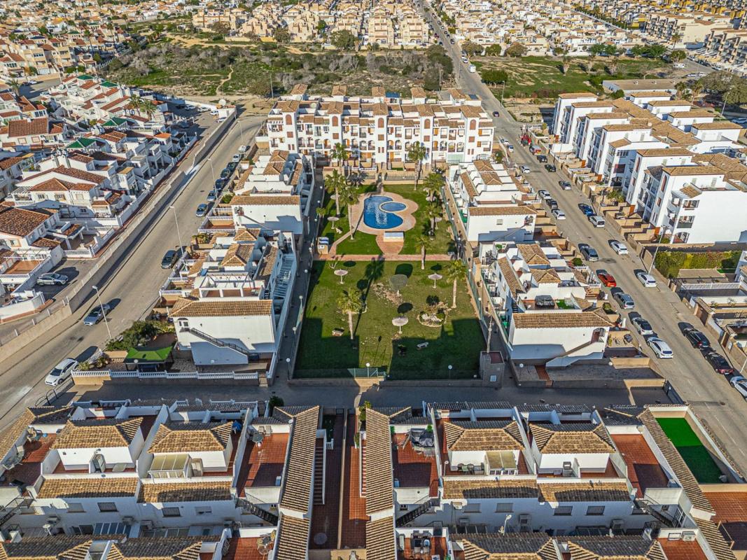 Sprzedaż poddasza w Ático en Zeniamar, Orihuela, Orihuela photo 1
