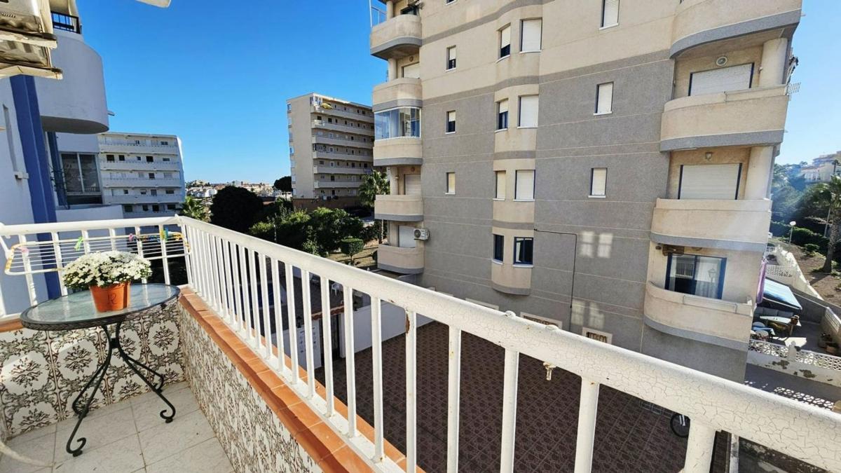 Sale of studio in Estudio en Calle Aquiles, Torreblanca, Torrevieja, Torrevieja photo 2