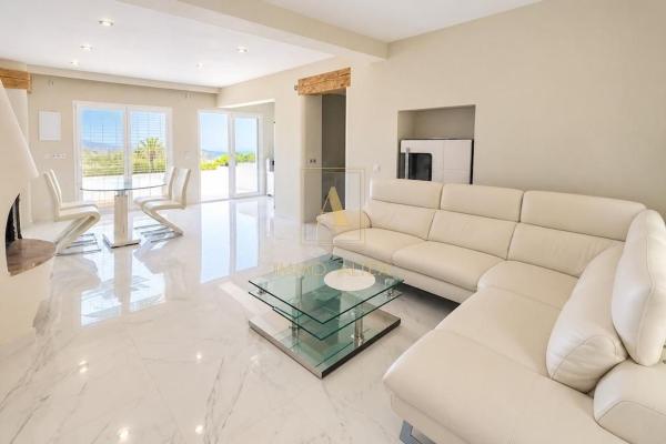 Chalet wolnostojący na sprzedaż w  Casa o chalet en Altea la Vella, Altea, Altea photo 3