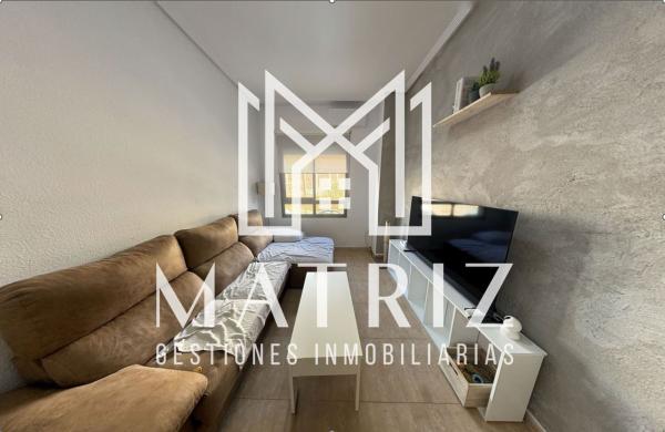 Продажа квартиры на Piso en Calle Víctor de la Serna, Ciudad de Asís, Alicante / Alacant, Аликанте / Алакант
photo 1