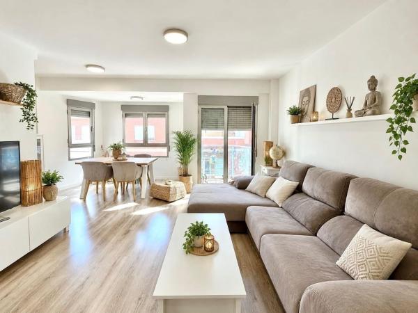 Penthouse for sale at  Ático en Reina Victoria-Miguel Hernández, Elche / Elx, Elche / Elx photo 2