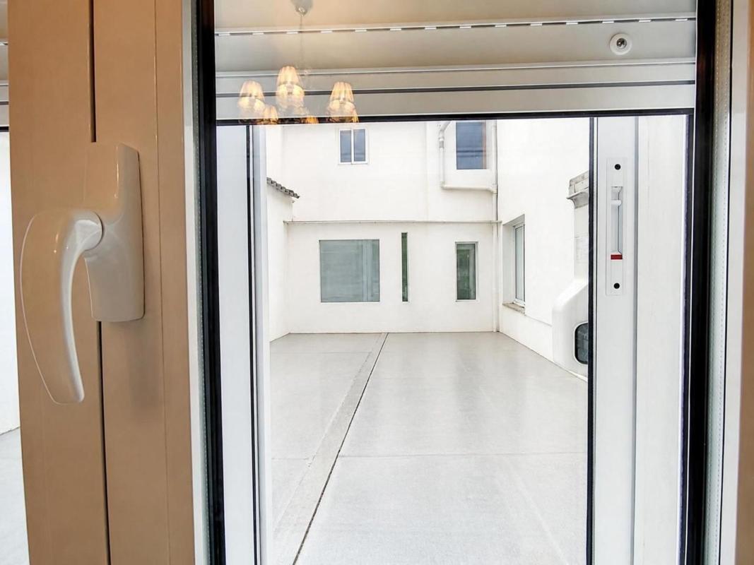 Properties for sale and rent in Spain photo 2