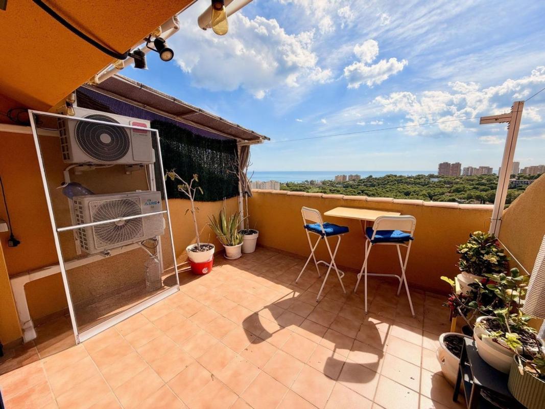 Sprzedaż duplexu w Dúplex en Dehesa de Campoamor, Orihuela, Orihuela photo 3