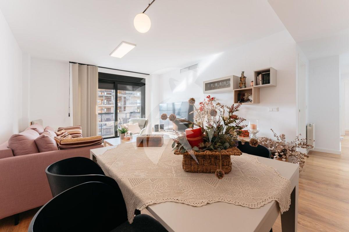 Продажа квартиры на Piso en Calle Alcalde Pepe Carratalá, Campello Pueblo, El Campello, Эль Кампельо
photo 2