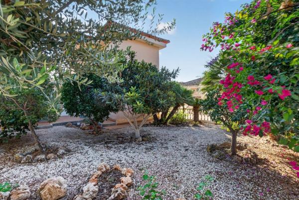 Independent chalet for sale in Casa o chalet en Calle República Checa s/n, Ciudad de las Comunicaciones, San Miguel de Salinas, San Miguel de Salinas
 photo 4