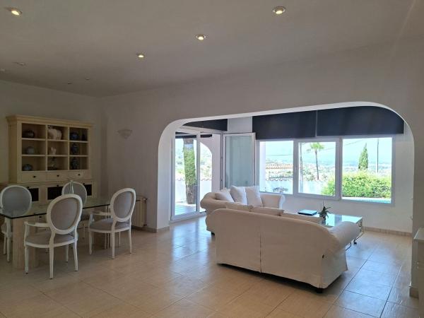 Independent chalet for sale in Casa o chalet en Centro Urbano, Denia, Denia
 photo 4