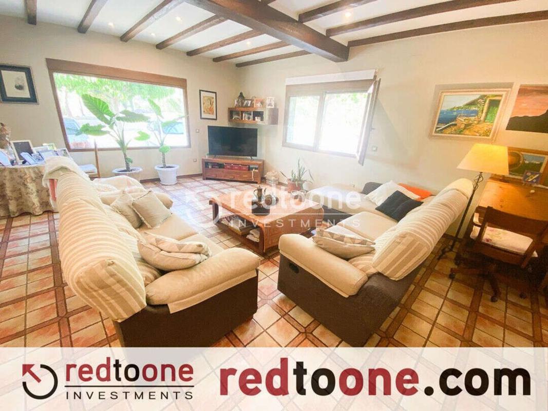 Properties for sale and rent in Spain photo 2