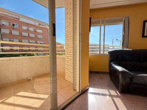 Venta de piso en Piso en Avenida Pintor Baeza, 1 bis, Altozano, Alicante / Alacant, Alicante / Alacant
 photo 4