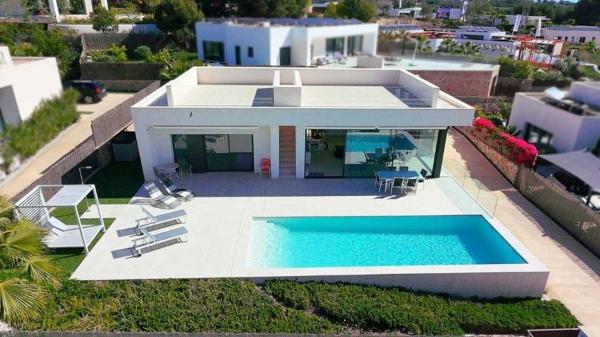 Casa o chalet independiente en Calle Bonalba, 15, Las Colinas Golf, Orihuela photo 2