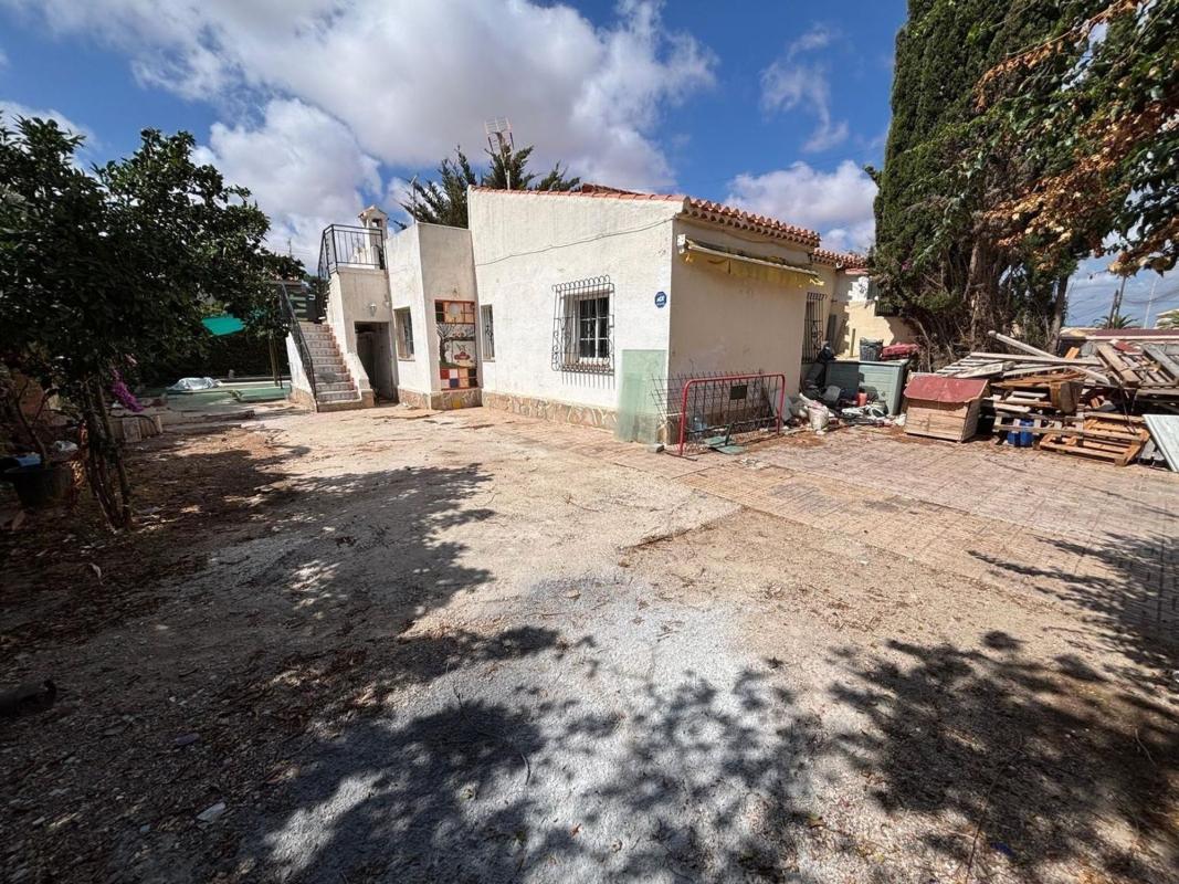 Propiedades en venta y alquiler en España photo 2