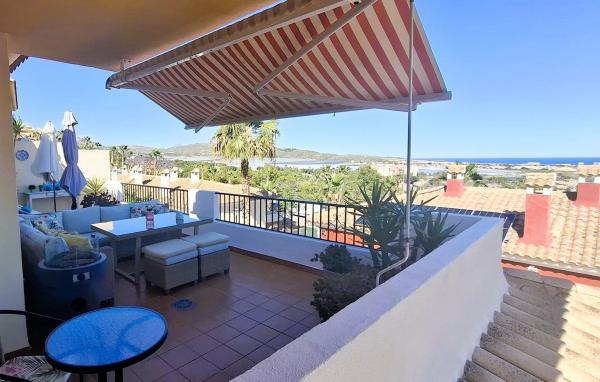 Duplex en venta en Dúplex en Calle de I'Aigualera, Bonalba-Cotoveta, Mutxamel, Mutxamel photo 1