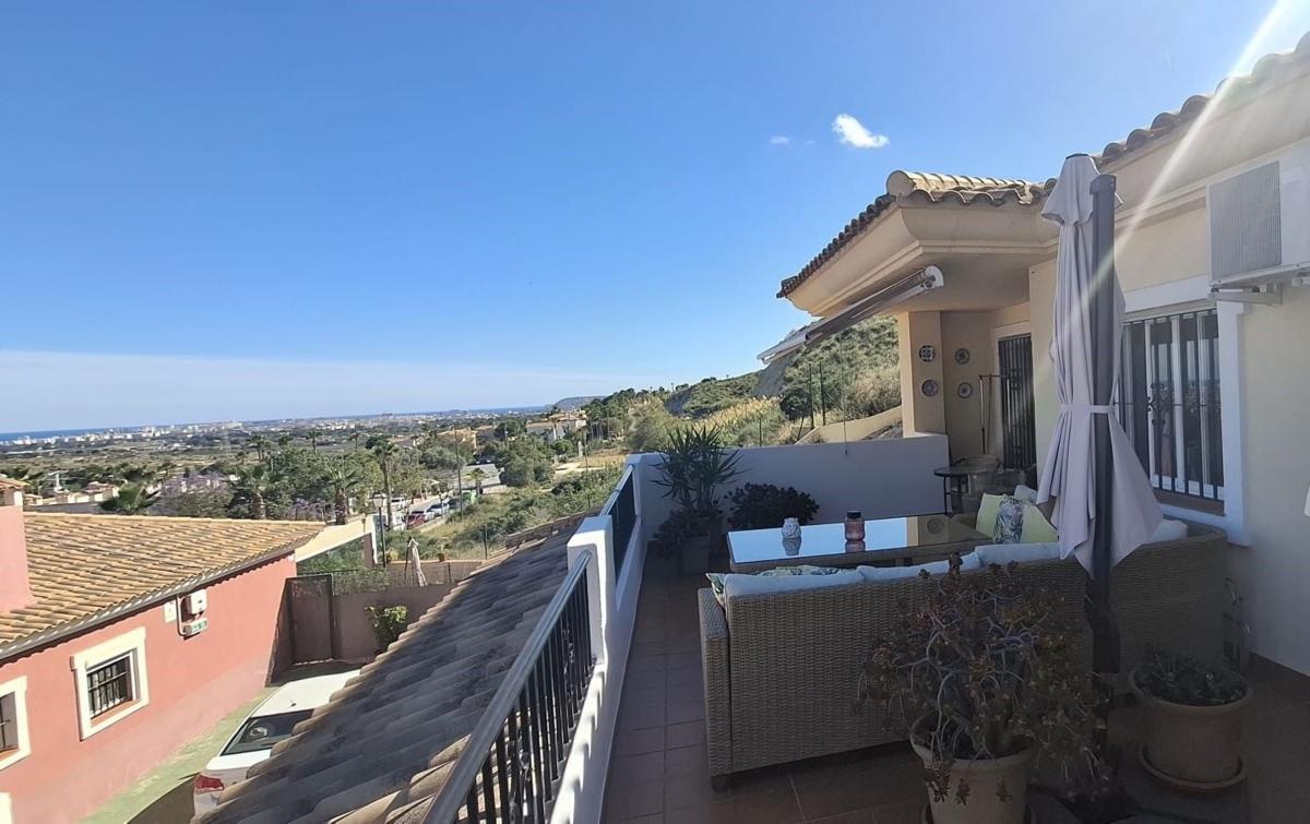 Venta de duplex en Dúplex en Calle de I'Aigualera, Bonalba-Cotoveta, Mutxamel, Mutxamel photo 3