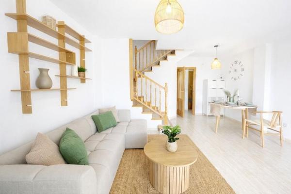 Chalet pareado en Aguamarina, Orihuela photo 3