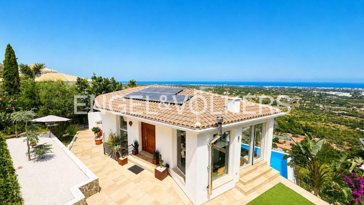 Properties for sale and rent in Spain photo 5