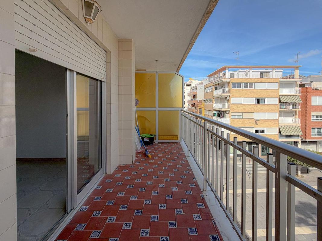 Venta de piso en Piso en Las Piscinas Naturales, Torrevieja, Torrevieja
 photo 5