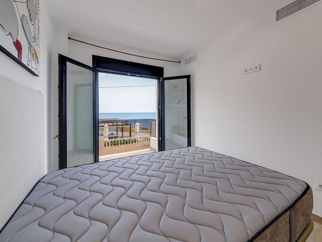 Venta de chalet independiente en Casa o chalet en Paseo Navarra, Miramar - Torre del Moro, Torrevieja, Torrevieja
 photo 4