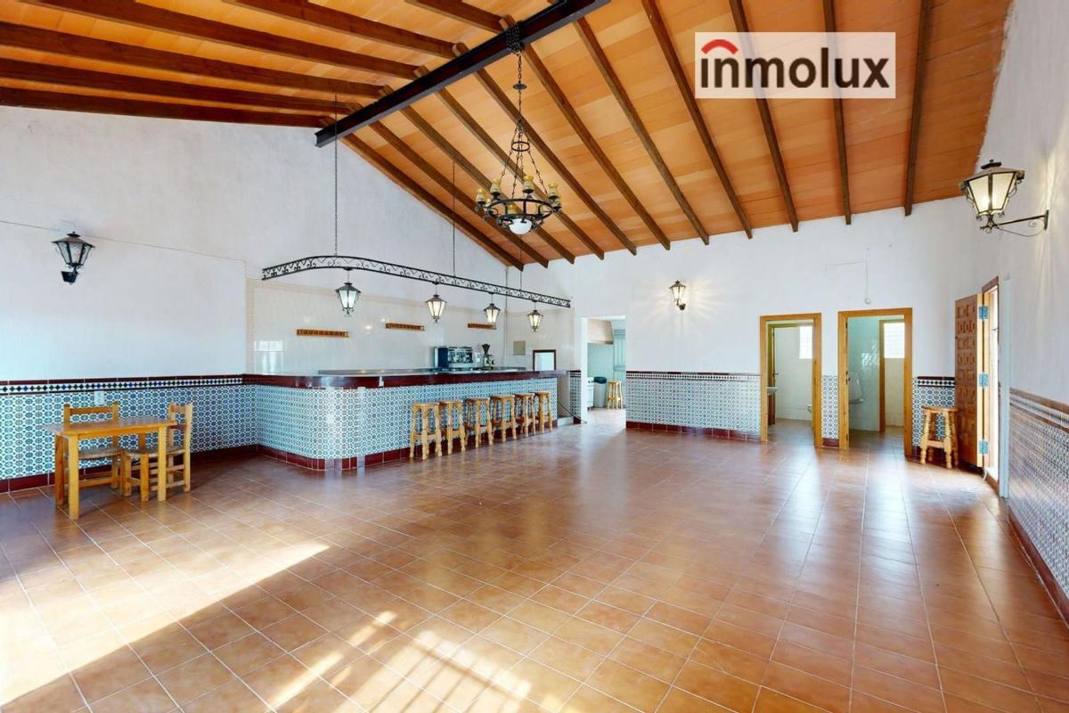 Terreno en venta en Novelda, Alicante photo 4