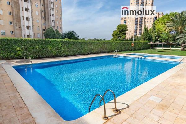 Продажа квартиры на Piso en Calle Ginjoler, Playa Muchavista, El Campello, Эль Кампельо
photo 1