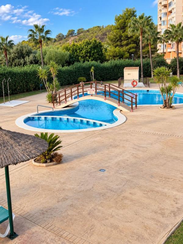 Sale of apartment in Piso en Presidente Adolfo Suarez, 18, Pueblo Poniente, Benidorm, Benidorm
 photo 3