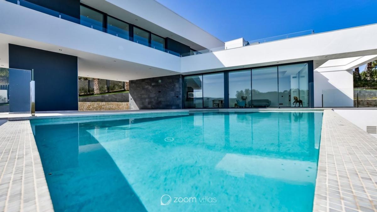 Sale of independent chalet in Casa o chalet en Sol de Este - Puerta Fenicia, Jávea/Xàbia, Jávea/Xàbia
photo 2