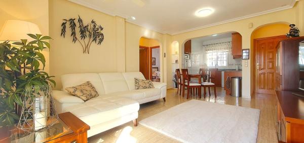 Sale of flat in Piso en Calle Báltico, 22, Lomas de Cabo Roig, Orihuela, Orihuela
 photo 3